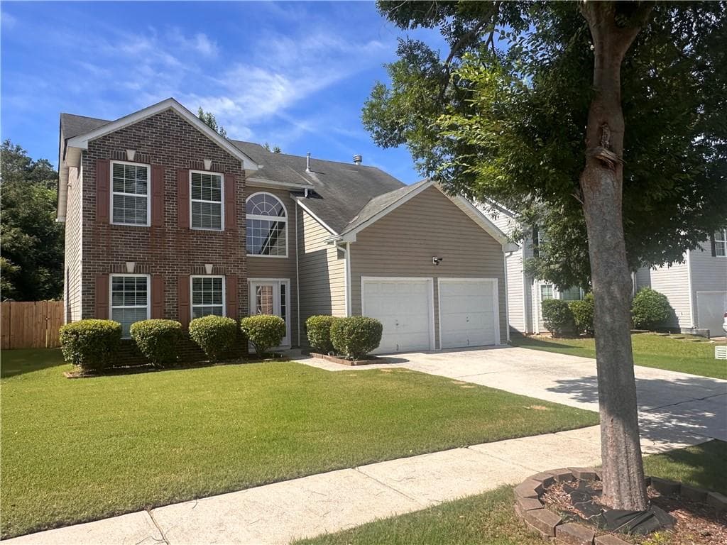 4 bedroom, 3 bathroom single family residence for rent at 4935 Notting Glen Lane, Snellville, GA 30039 for $2,950 a month — photo 2