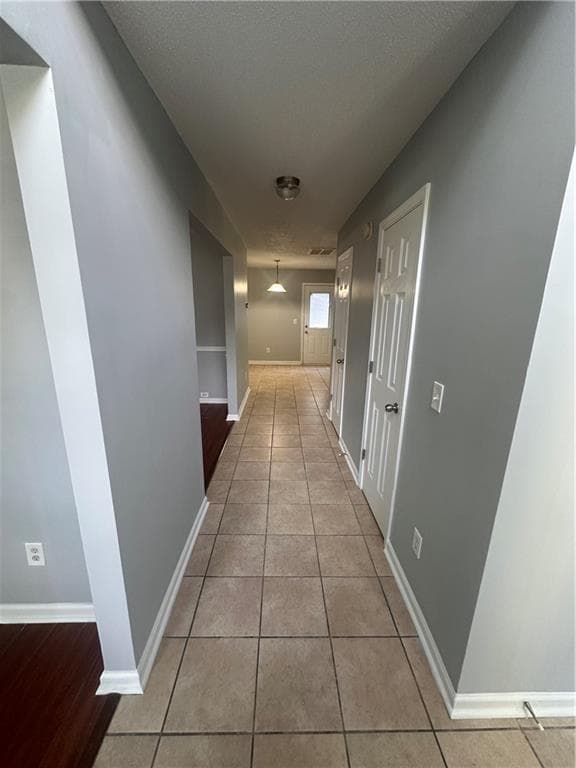 4 bedroom, 3 bathroom single family residence for rent at 4935 Notting Glen Lane, Snellville, GA 30039 for $2,950 a month — photo 6