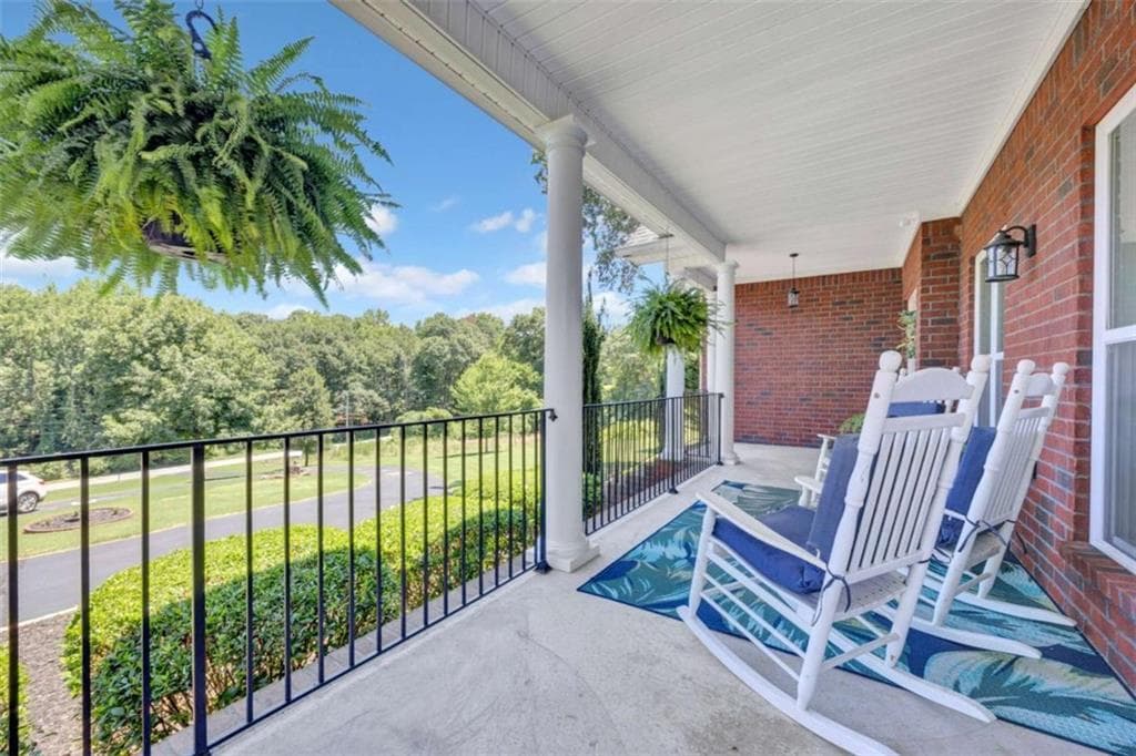 4 bedroom, 3 bathroom, 3,291 sq ft single family residence for sale at 45 Walnut Lane, Covington, GA 30014 — photo 8