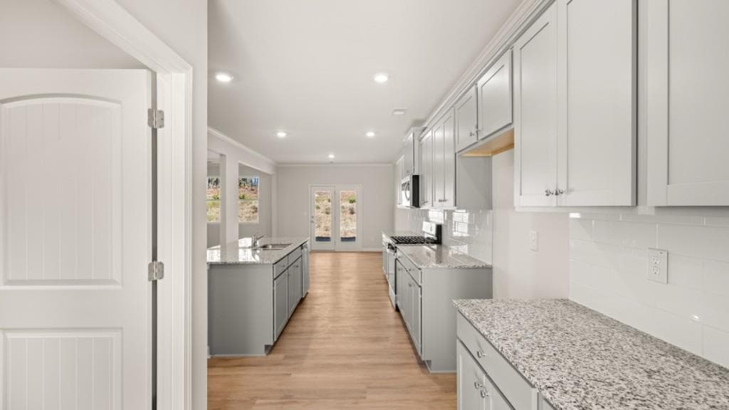 5 bedroom, 3 bathroom, 3,209 sq ft single family residence for sale at 136 Crooked Lake Park, Villa Rica, GA 30180 — photo 6