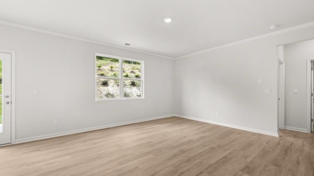 5 bedroom, 3 bathroom, 2,511 sq ft single family residence under contract at 313 Duckweed Drive, Villa Rica, GA 30180 — photo 8
