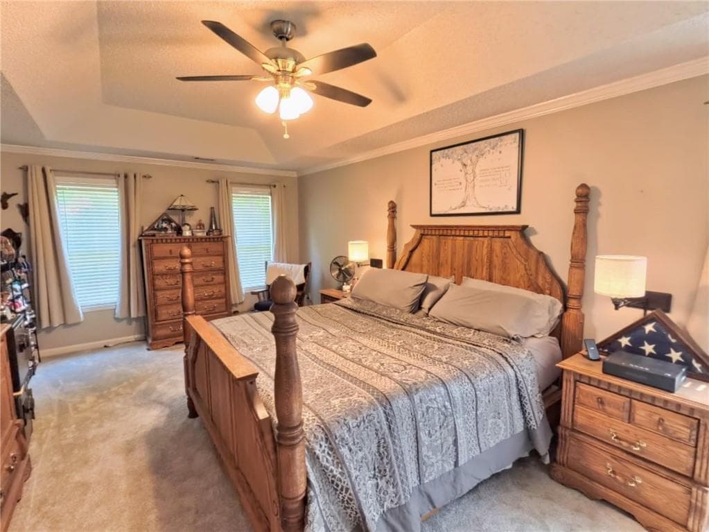 5 bedroom, 3 bathroom, 2,577 sq ft single family residence for sale at 713 Moonlite Trace, Winder, GA 30680 — photo 3