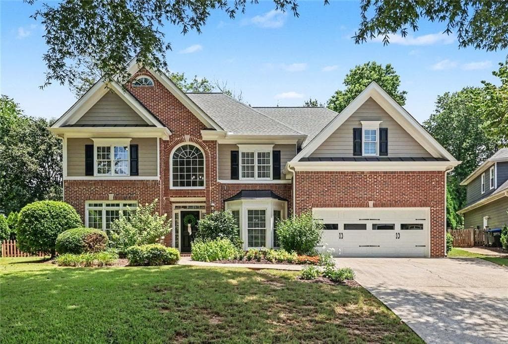 4 bedroom, 4 bathroom, 3,321 sq ft single family residence sold at 1170 Wilde Run Court, Roswell, GA 30075