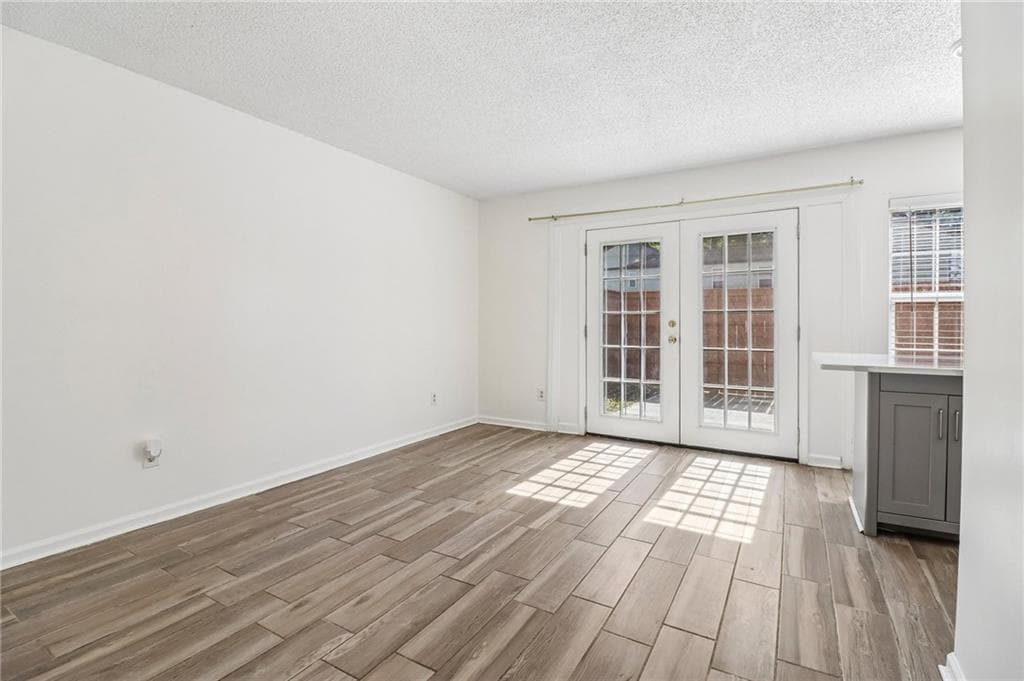 3 bedroom, 2 bathroom, 1,496 sq ft condominium under contract at 3162 Tangerine Court, Decatur, GA 30034 — photo 7