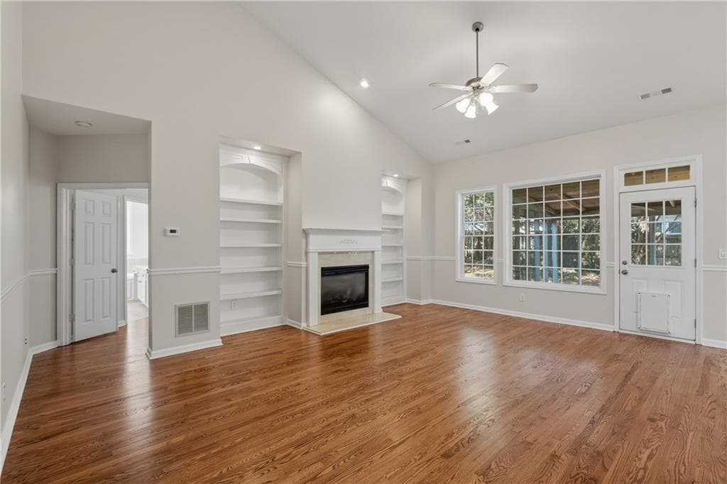 4 bedroom, 3 bathroom, 3,154 sq ft single family residence for sale at 402 FREEDOM Lane, Peachtree City, GA 30269 — photo 3