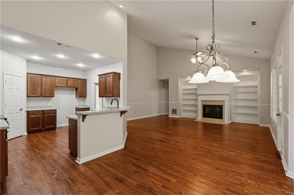 4 bedroom, 3 bathroom, 3,154 sq ft single family residence for sale at 402 FREEDOM Lane, Peachtree City, GA 30269 — photo 4
