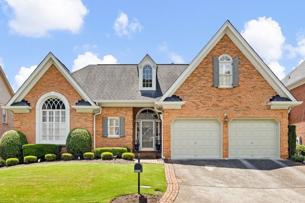 4 bedroom, 3 bathroom, 3,138 sq ft single family residence under contract at 3603 Greystone Circle, Atlanta, GA 30341