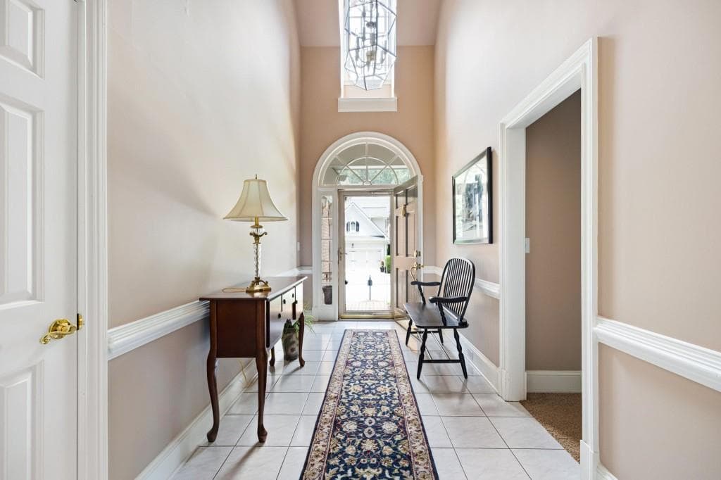 4 bedroom, 3 bathroom, 3,138 sq ft single family residence under contract at 3603 Greystone Circle, Atlanta, GA 30341 — photo 4