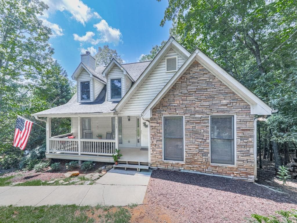 3 bedroom, 2 bathroom, 2,786 sq ft home for sale at 137 Blue Fox Loop, Waleska, GA