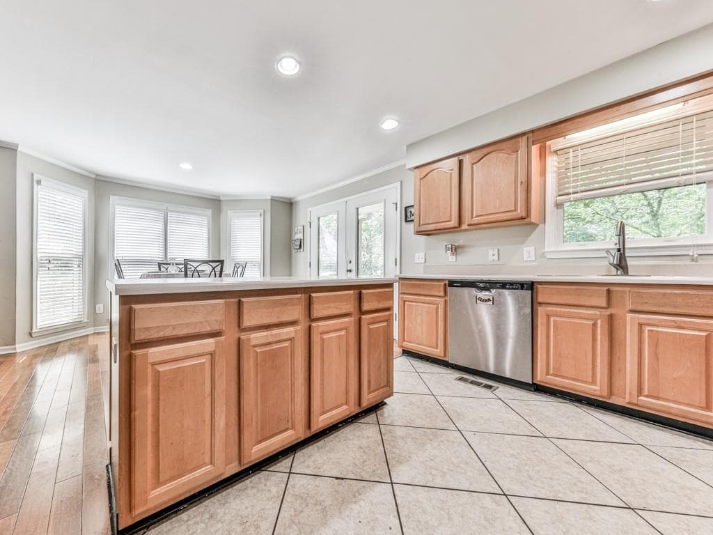 3 bedroom, 2 bathroom, 2,786 sq ft single family residence for sale at 137 Blue Fox Loop, Waleska, GA 30183 — photo 6