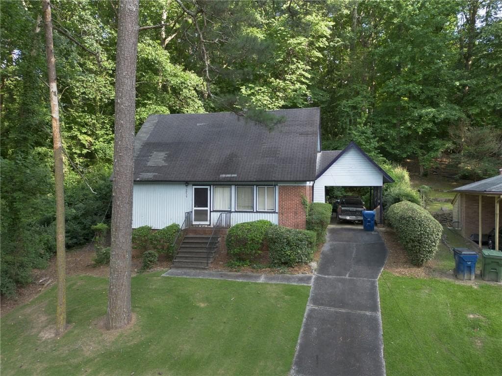 3 bedroom, 2 bathroom, 918 sq ft single family residence sold at 2072 Snow Road, Atlanta, GA 30311