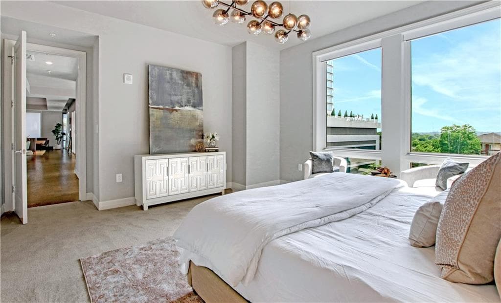 3 bedroom, 3 bathroom, 2,710 sq ft condominium under contract at 867 Peachtree Street 702, Atlanta, GA 30308 — photo 6