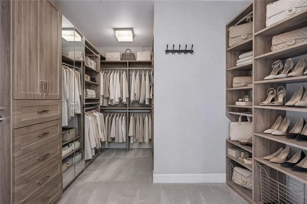 3 bedroom, 3 bathroom, 2,710 sq ft condominium under contract at 867 Peachtree Street 702, Atlanta, GA 30308 — photo 10