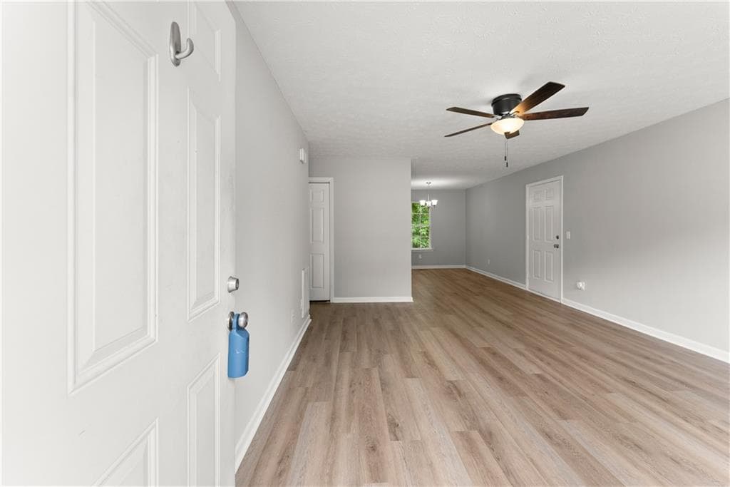 5 bedroom, 4 bathroom, 2,168 sq ft single family residence for sale at 3030 Meadowridge Drive, Gainesville, GA 30507 — photo 7