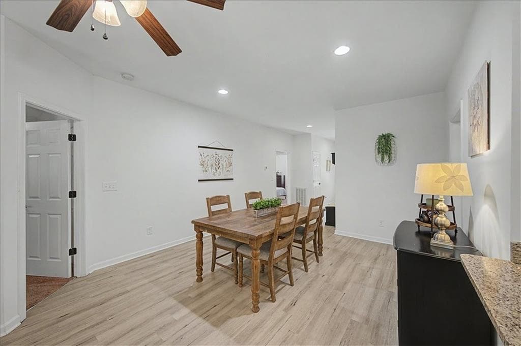 3 bedroom, 2 bathroom, 1,352 sq ft townhouse for sale at 182 Towne Villas Drive, Jasper, GA 30143 — photo 10