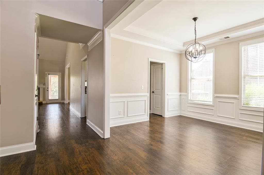 5 bedroom, 4 bathroom, 3,067 sq ft single family residence for sale at 407 Arbor Lane, Loganville, GA 30052 — photo 9