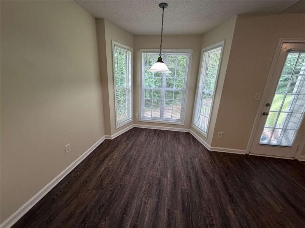 3 bedroom, 2 bathroom, 1,270 sq ft single family residence for rent at 211 Ravenwood Court, Bethlehem, GA 30620 for $1,795 a month — photo 5