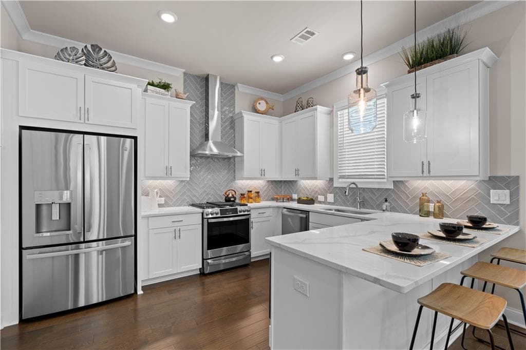 4 bedroom, 3 bathroom, 2,445 sq ft single family residence under contract at 647 Summit Hill Way, Cumming, GA 30040 — photo 9