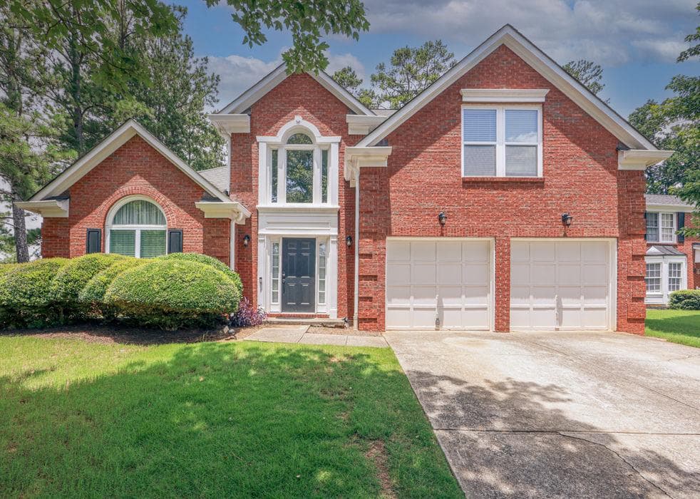 5270 Taylor Road, Alpharetta, GA 30022 — most recent listing photo