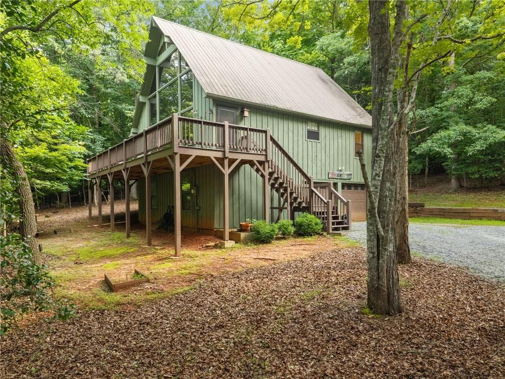 4 bedroom, 3 bathroom, 2,145 sq ft single family residence for sale at 318 Horseshoe Lane, Dahlonega, GA 30533 — photo 5