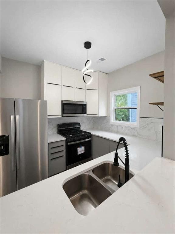 3 bedroom, 2 bathroom, 1,456 sq ft single family residence under contract at 1145 West Avenue, Atlanta, GA 30315 — photo 5