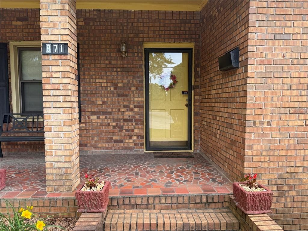 3 bedroom, 2 bathroom, 1,292 sq ft single family residence for sale at 871 Malcom Street, Conyers, GA 30012 — photo 5