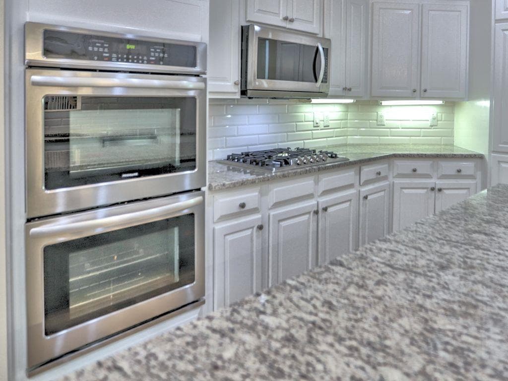 4 bedroom, 4 bathroom, 3,772 sq ft single family residence for rent at 3237 Waldwick Way, Marietta, GA 30067 for $4,250 a month — photo 6