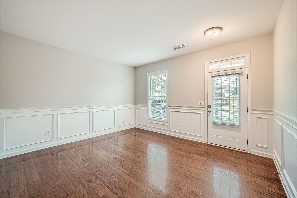 4 bedroom, 4 bathroom, 3,155 sq ft single family residence for rent at 5080 Skylark Creek Court, Cumming, GA 30028 for $2,650 a month — photo 4