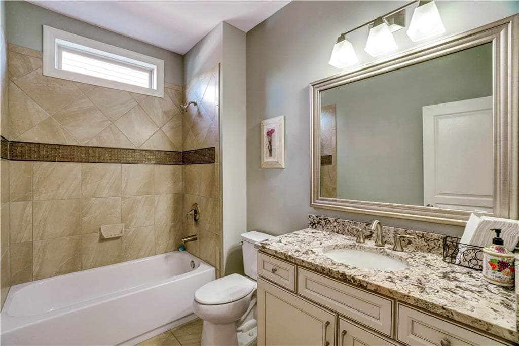 5 bedroom, 4 bathroom single family residence for rent at 633 Leland Parkway, Cumming, GA 30041 for $3,200 a month — photo 8