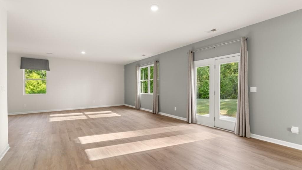 4 bedroom, 3 bathroom, 2,176 sq ft single family residence under contract at 387 Creekview Way, Dallas, GA 30132 — photo 9