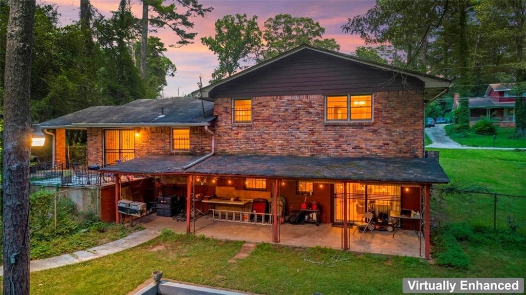 4 bedroom, 2 bathroom, 1,876 sq ft single family residence for sale at 3246 Weslock Circle, Decatur, GA 30034 — photo 7