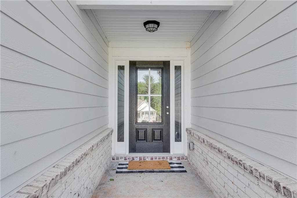 4 bedroom, 4 bathroom, 2,710 sq ft single family residence for sale at 320 Lokeys Lane, Bethlehem, GA 30620 — photo 5