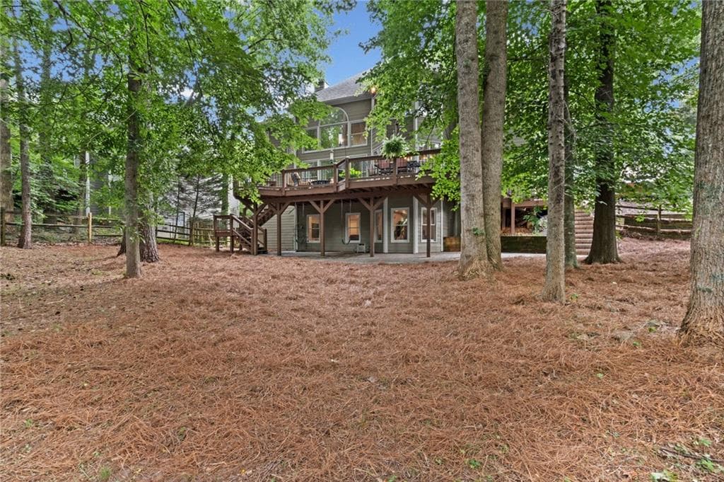 5 bedroom, 4 bathroom, 4,126 sq ft single family residence for sale at 10565 Cauley Creek Drive, Johns Creek, GA 30097 — photo 6