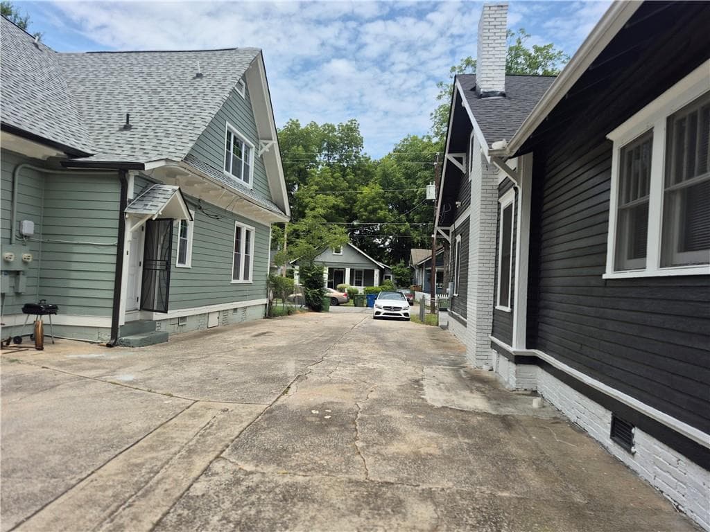 4 bedroom, 2 bathroom, 2,268 sq ft single family residence for sale at 1078 Arlington Avenue, Atlanta, GA 30310 — photo 3