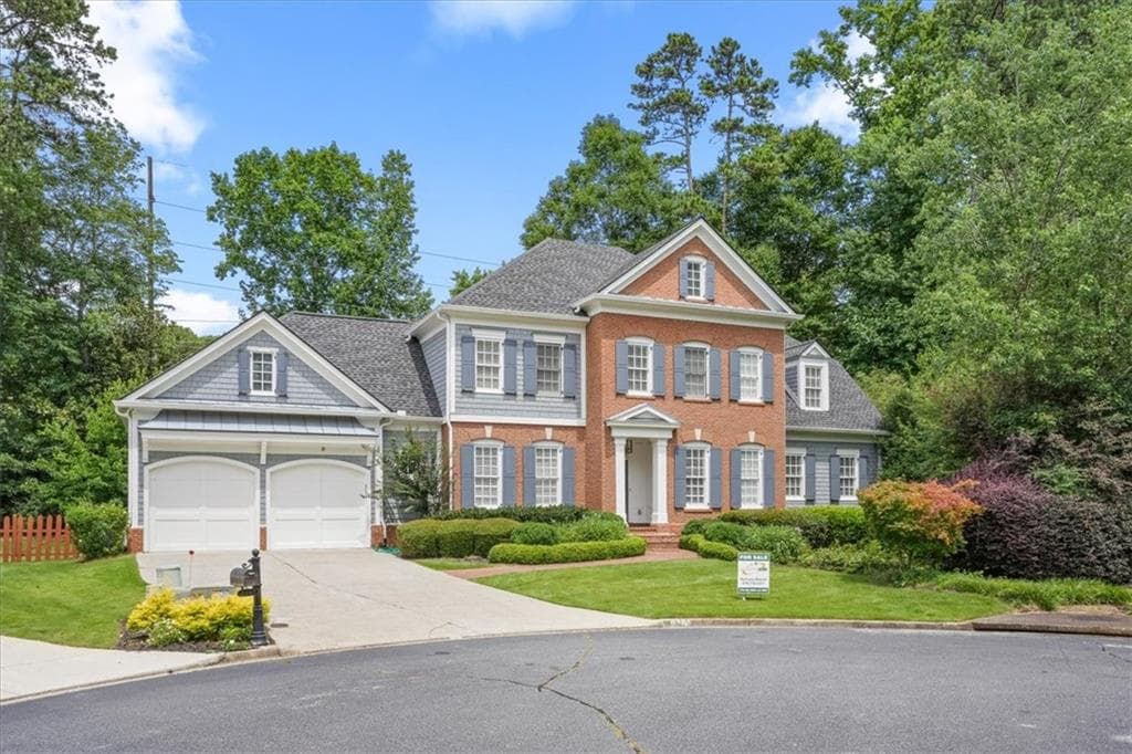 5 bedroom, 5 bathroom, 3,867 sq ft single family residence for sale at 2797 Payton Oaks Drive, Atlanta, GA 30345