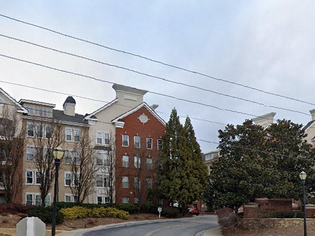 2 bedroom, 2 bathroom, 1,292 sq ft condominium sold at 1850 Cotillion Drive 2312, Atlanta, GA 30338