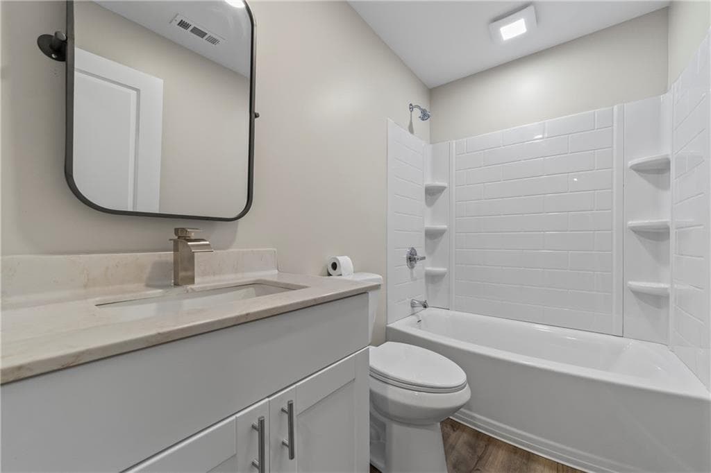 2 bedroom, 3 bathroom, 1,100 sq ft single family residence under contract at 3850 Deaton Road, Flowery Branch, GA 30552 — photo 4