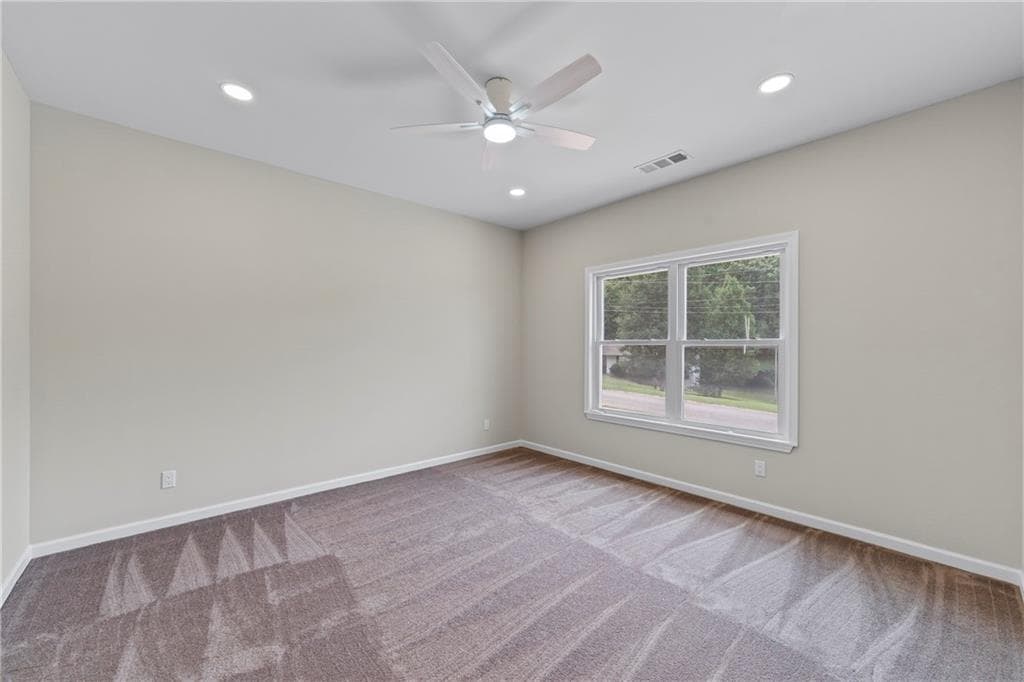 2 bedroom, 3 bathroom, 1,100 sq ft single family residence under contract at 3850 Deaton Road, Flowery Branch, GA 30552 — photo 8