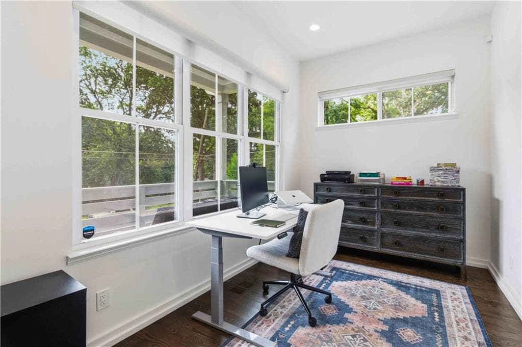 4 bedroom, 4 bathroom, 2,899 sq ft single family residence for sale at 1719 Old Hickory Street, Decatur, GA 30032 — photo 4