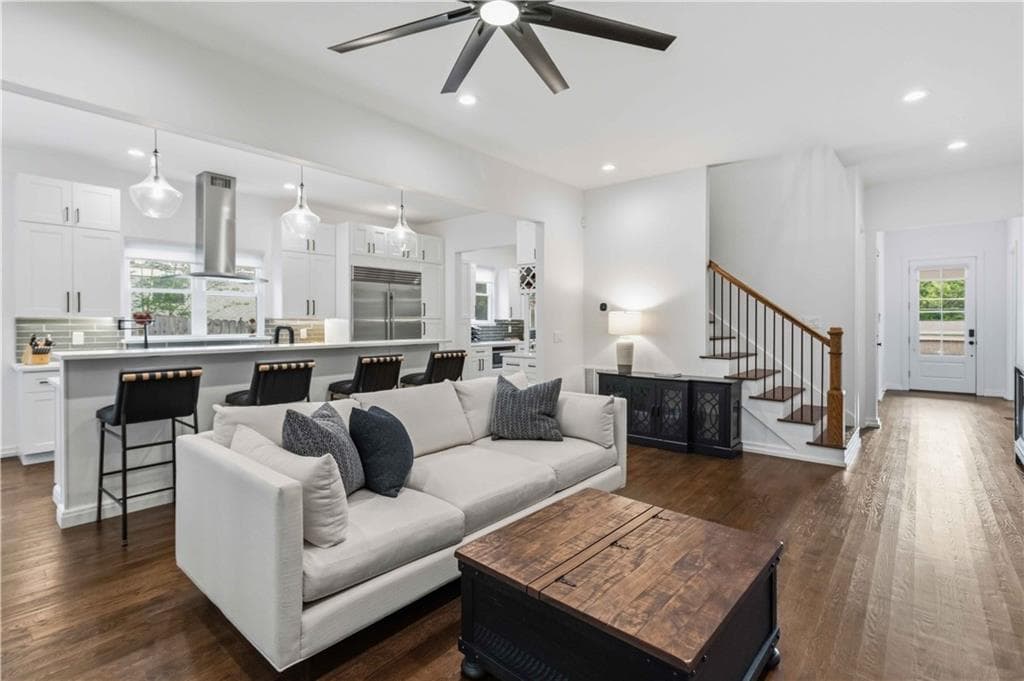 4 bedroom, 4 bathroom, 2,899 sq ft single family residence for sale at 1719 Old Hickory Street, Decatur, GA 30032 — photo 7