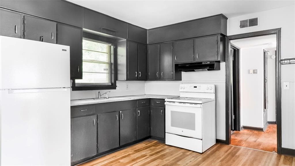 2 bedroom, 1 bathroom, 1,091 sq ft single family residence under contract at 423 Branham Avenue, Rome, GA 30161 — photo 7
