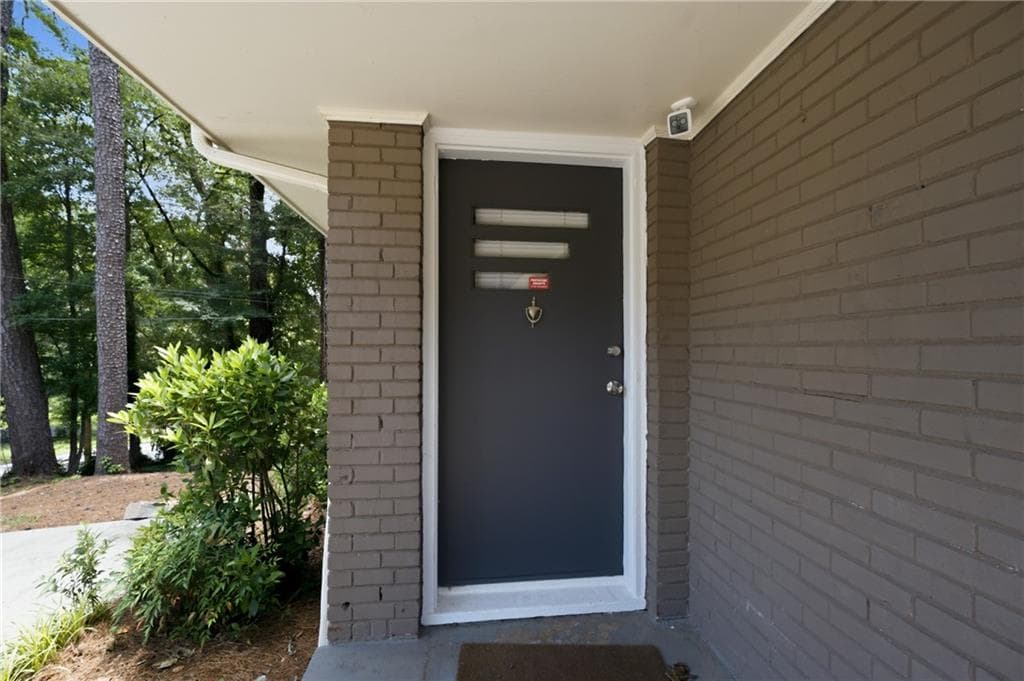 3 bedroom, 1 bathroom, 1,100 sq ft single family residence for sale at 3229 Mcafee Road, Decatur, GA 30032 — photo 2