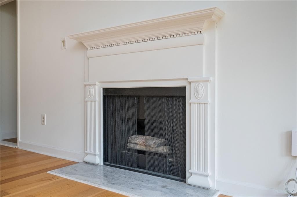 2 bedroom, 2 bathroom, 1,335 sq ft condominium for sale at 3203 Lenox Road 28, Atlanta, GA 30324 — photo 7