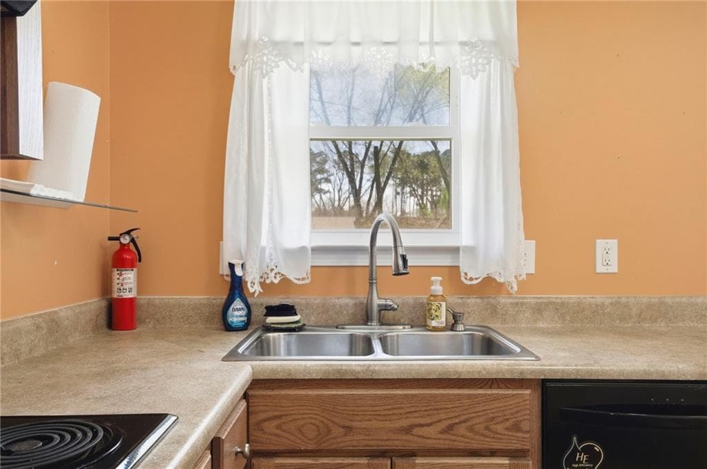 3 bedroom, 2 bathroom single family residence for sale at 16 Mango Road, Rome, GA 30161 — photo 9