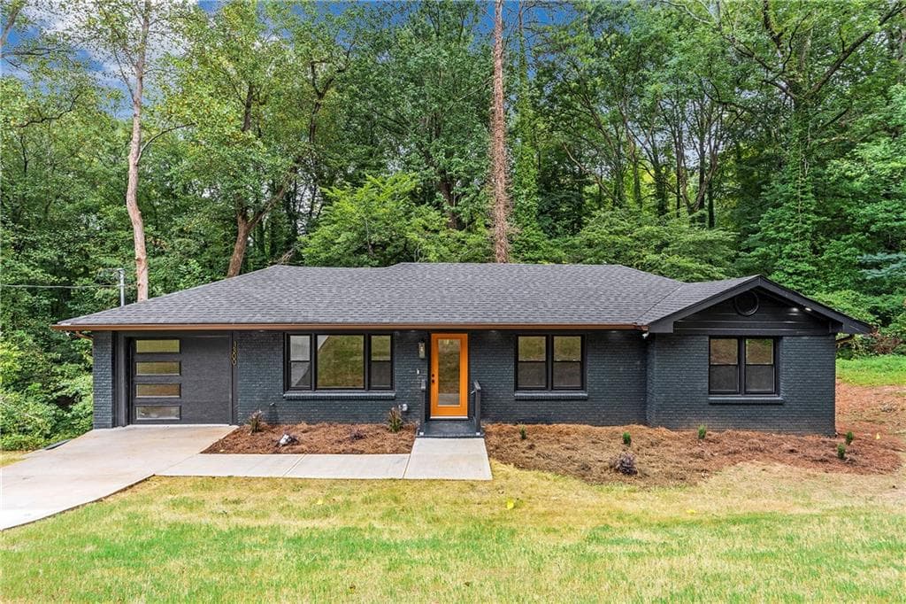 3 bedroom, 2 bathroom, 1,200 sq ft single family residence sold at 1300 Aniwaka Avenue, Atlanta, GA 30311