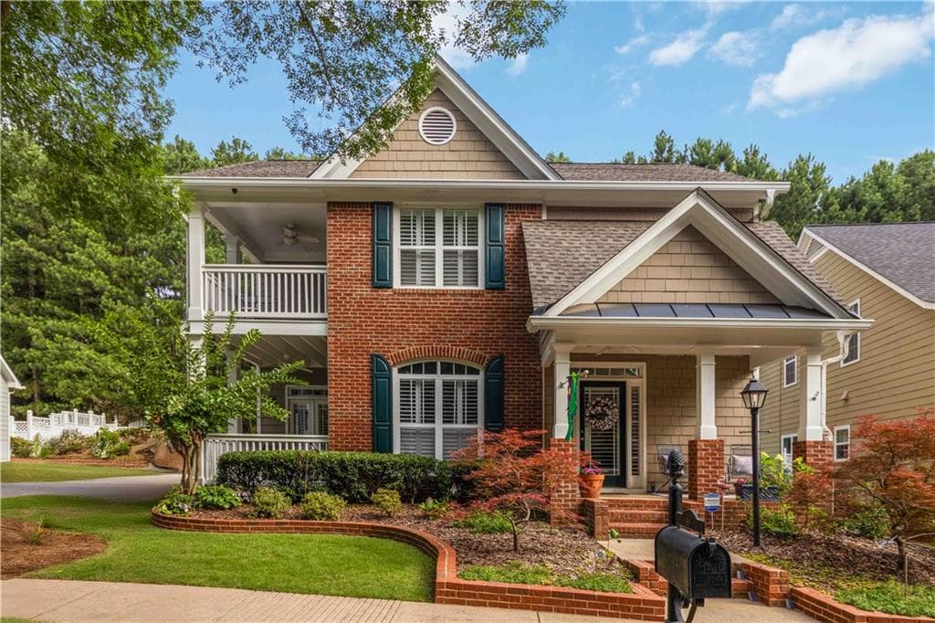 3 bedroom, 3 bathroom, 2,279 sq ft single family residence for sale at 589 Jackson Street, Suwanee, GA 30024 — photo 1 of 30