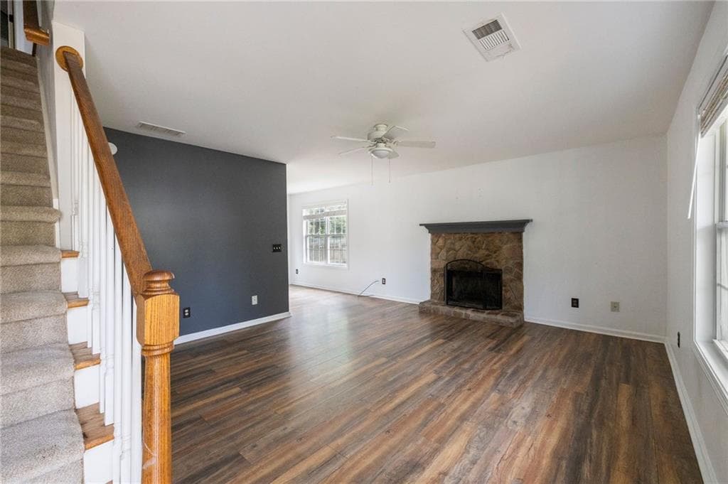 3 bedroom, 2 bathroom, 1,800 sq ft single family residence under contract at 147 Richmond Drive, Dawsonville, GA 30534 — photo 7