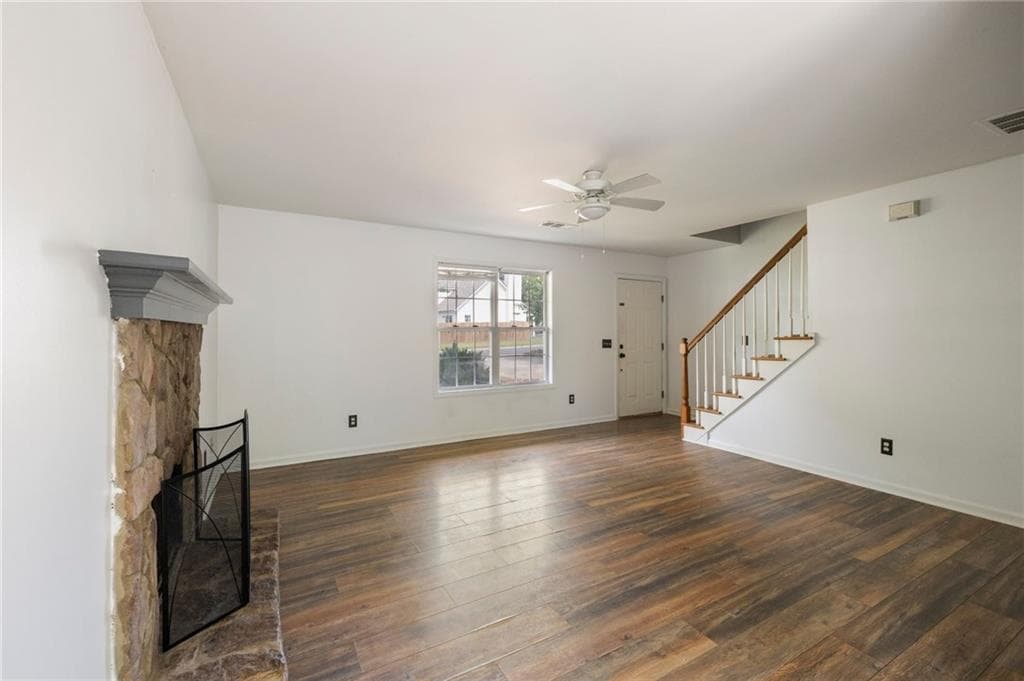 3 bedroom, 2 bathroom, 1,800 sq ft single family residence under contract at 147 Richmond Drive, Dawsonville, GA 30534 — photo 10