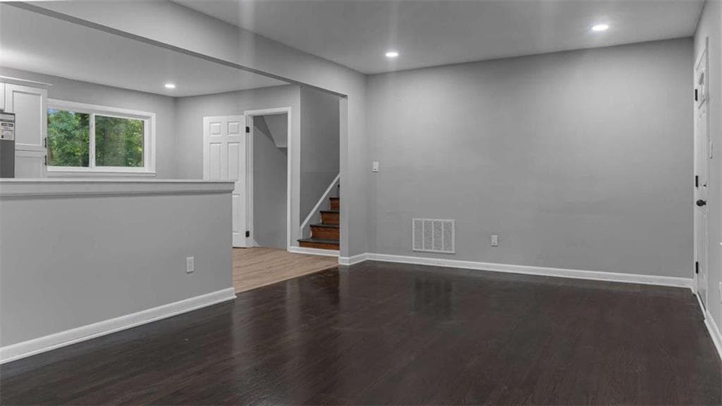 4 bedroom, 3 bathroom, 1,700 sq ft single family residence for sale at 5678 Deerfield Court, South Fulton, GA 30349 — photo 10