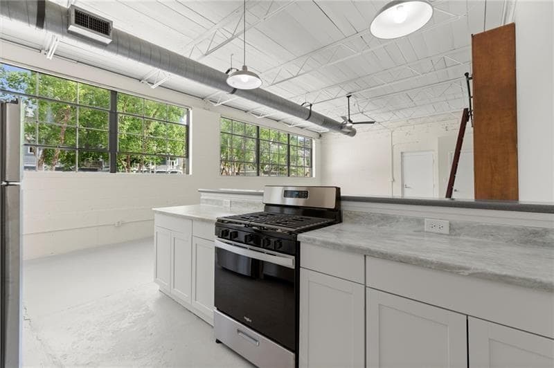 1 bedroom, 1 bathroom, 1,131 sq ft condominium for sale at 830 Dekalb Avenue 1, Atlanta, GA 30307 — photo 8